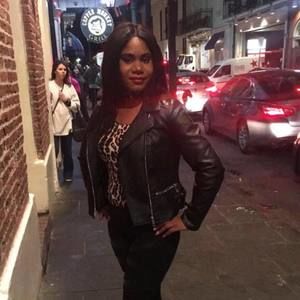 Meet your Posher, Monique